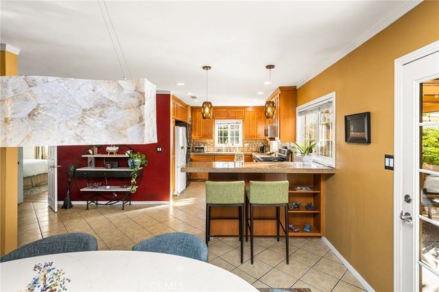 340 N Wayfield, Orange, CA 92867