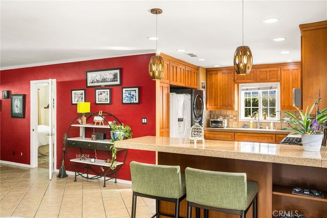 340 N Wayfield, Orange, CA 92867