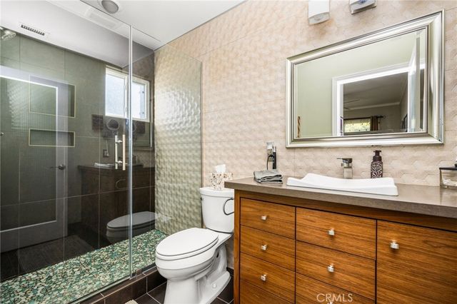 340 N Wayfield, Orange, CA 92867