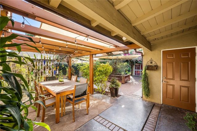 340 N Wayfield, Orange, CA 92867