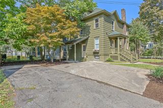1032 Euclid Ave, Syracuse, NY 13210