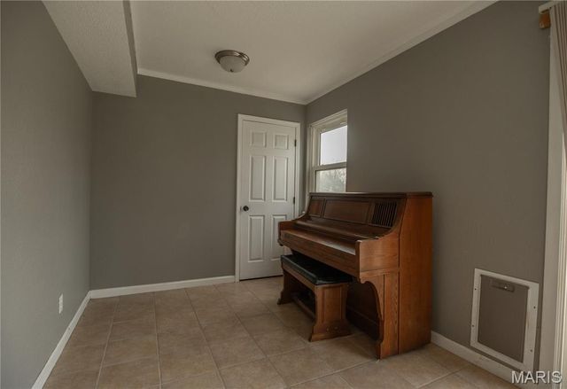 10867 Cabin Lane, Dexter, MO 63841