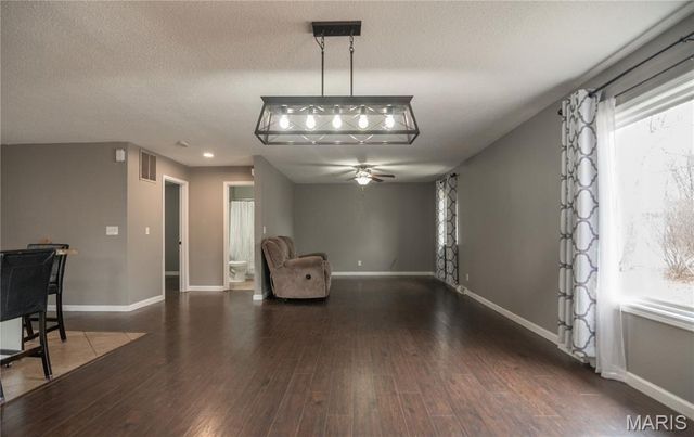 10867 Cabin Lane, Dexter, MO 63841