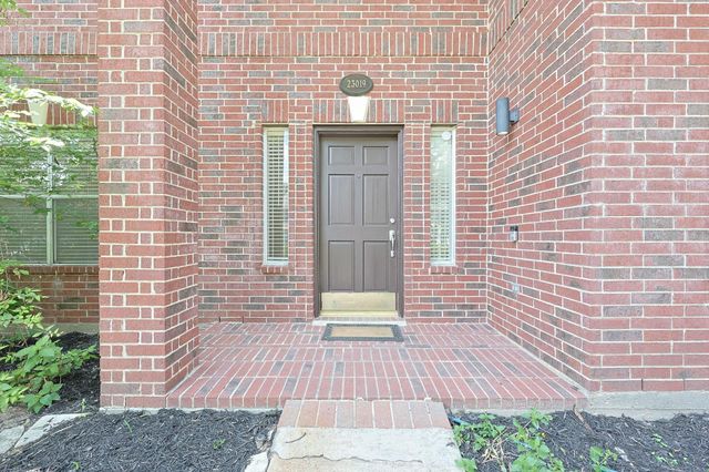 23019 Eastgate Village Drive, Spring, TX 77373