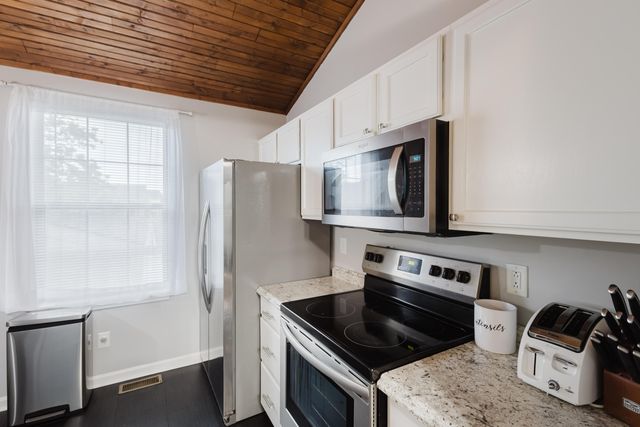 3613 Squires Woods Way, Lexington, KY 40515