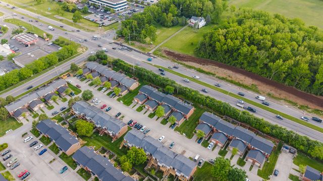 3613 Squires Woods Way, Lexington, KY 40515
