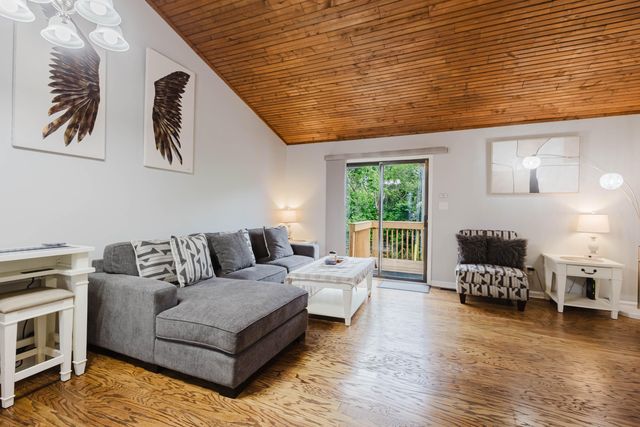 3613 Squires Woods Way, Lexington, KY 40515