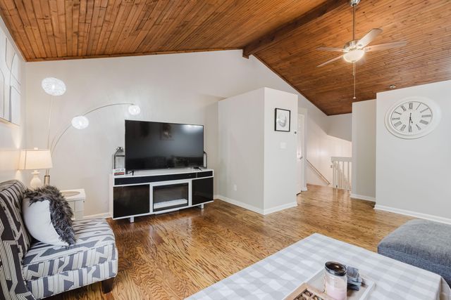 3613 Squires Woods Way, Lexington, KY 40515
