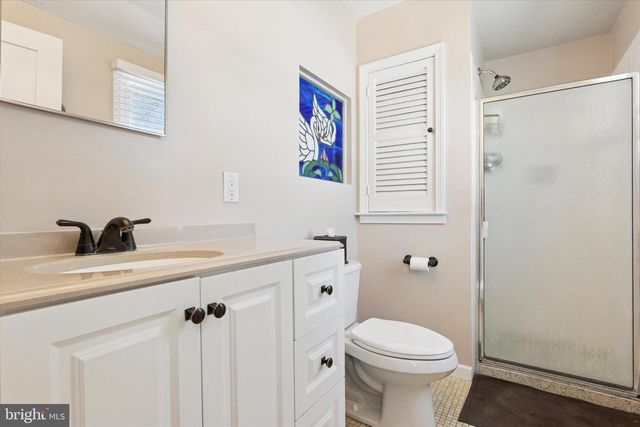 27 LINDLEY RD, Churchville, PA 18966