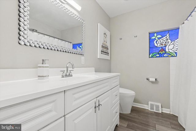 27 LINDLEY RD, Churchville, PA 18966