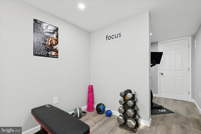 27 LINDLEY RD, Churchville, PA 18966