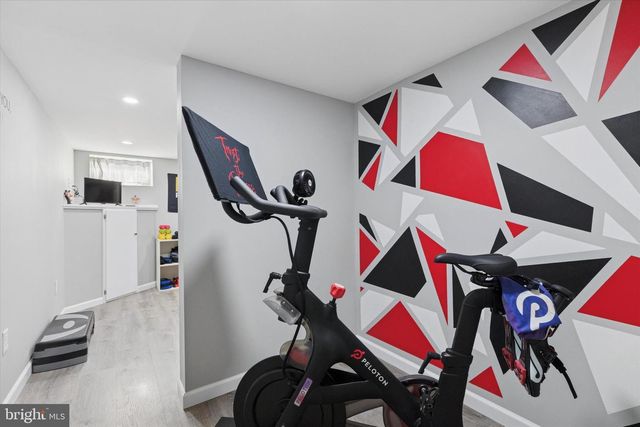 27 LINDLEY RD, Churchville, PA 18966