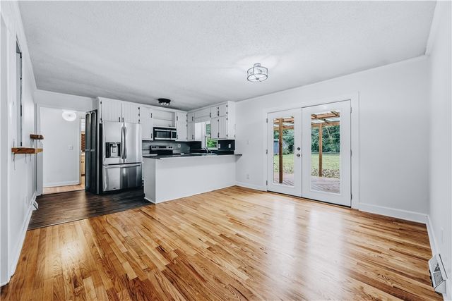 106 Brookwood Drive, Seneca, SC 29678