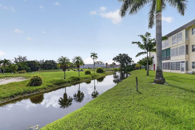 4299 NW 16th Street 101, Lauderhill, FL 33313
