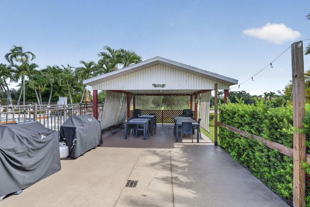 4299 NW 16th Street 101, Lauderhill, FL 33313