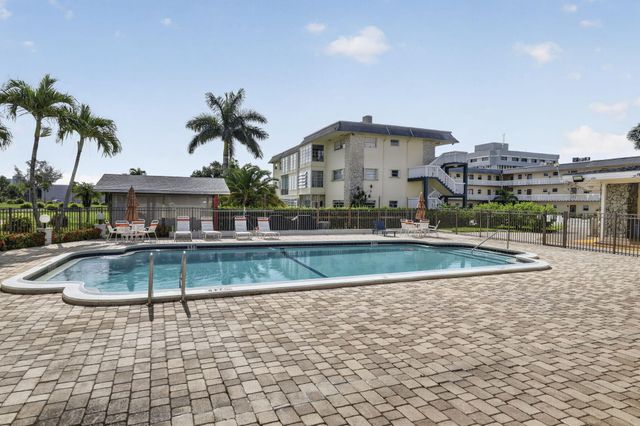 4299 NW 16th Street 101, Lauderhill, FL 33313