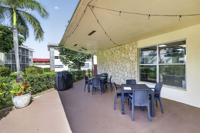 4299 NW 16th Street 101, Lauderhill, FL 33313