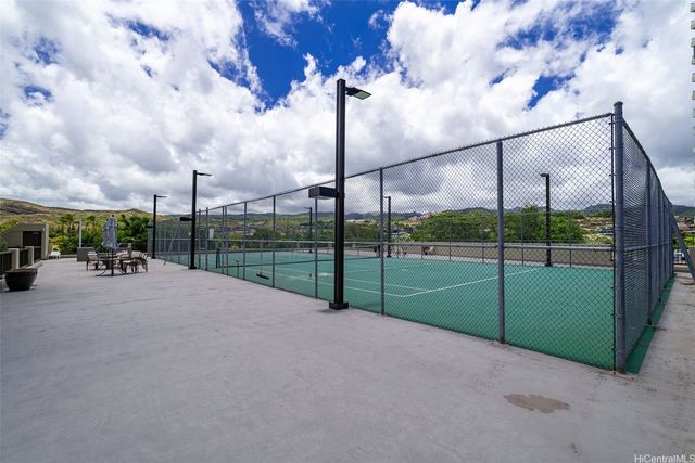 3050 Ala Poha Place 5E, Honolulu, HI 96818