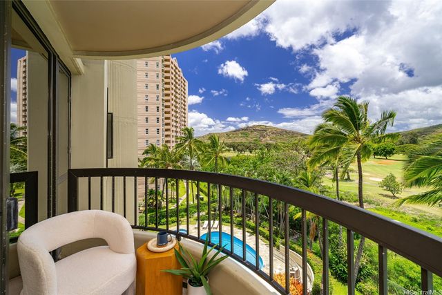 3050 Ala Poha Place 5E, Honolulu, HI 96818