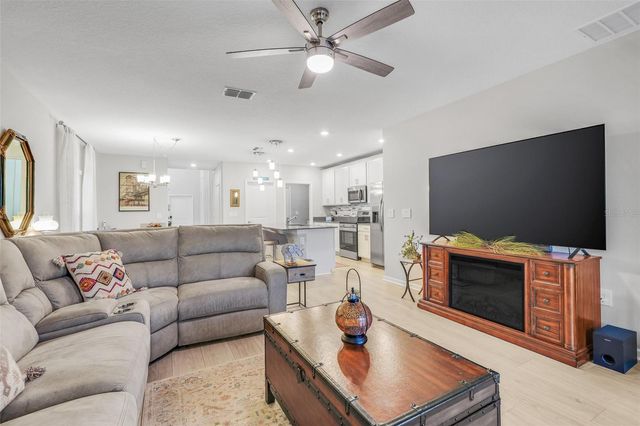 3085 ARMSTRONG AVENUE, Clermont, FL 34714