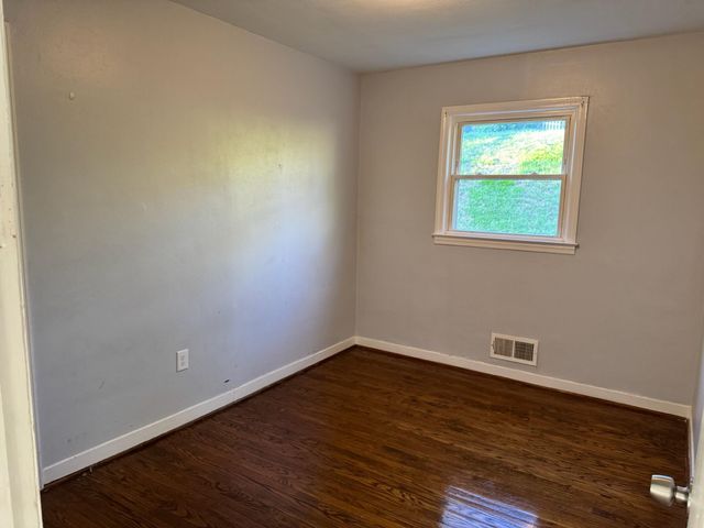 4017 Virginia AVE, Roanoke, VA 24017