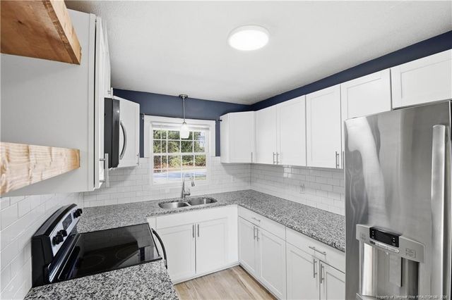 466 Lansdowne Road, Fayetteville, NC 28314