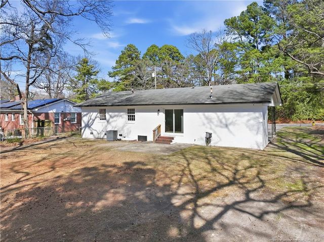 466 Lansdowne Road, Fayetteville, NC 28314