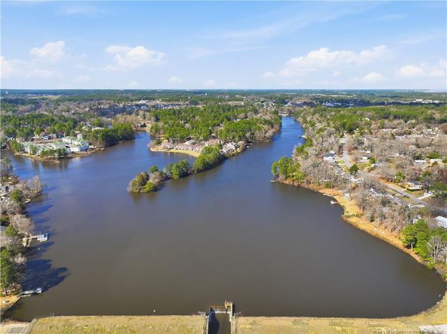 466 Lansdowne Road, Fayetteville, NC 28314