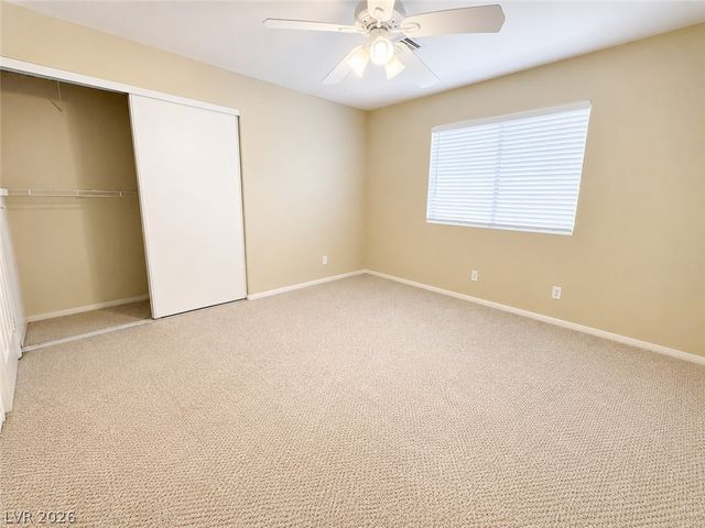 3341 Salmon Creek Drive, Las Vegas, NV 89129