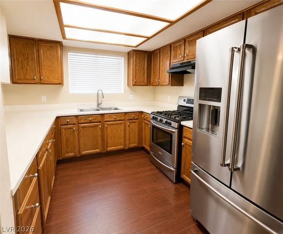 3341 Salmon Creek Drive, Las Vegas, NV 89129