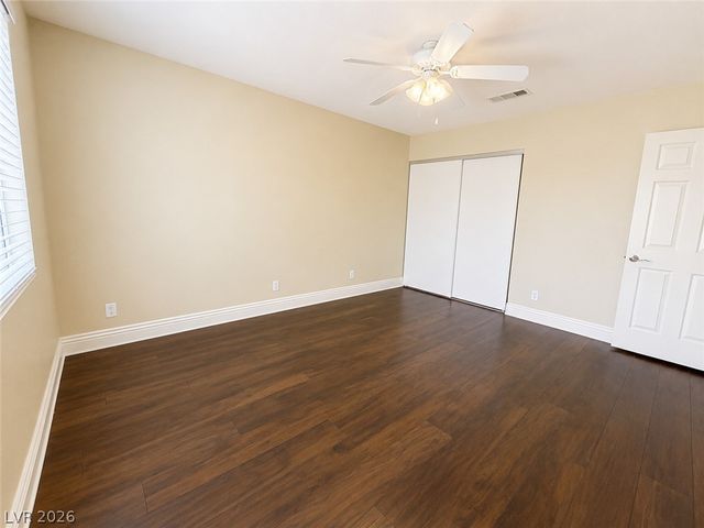 3341 Salmon Creek Drive, Las Vegas, NV 89129
