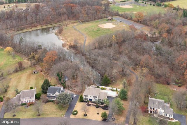 1268 DOGWOOD DR, Jamison, PA 18929