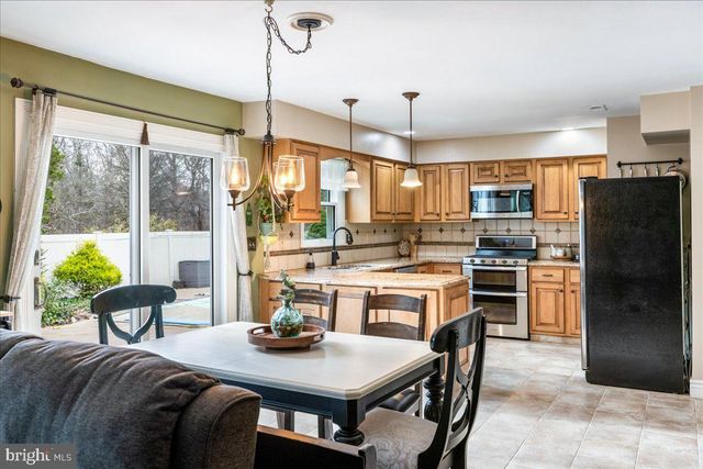 1268 DOGWOOD DR, Jamison, PA 18929