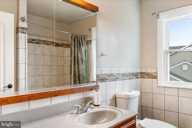 1268 DOGWOOD DR, Jamison, PA 18929