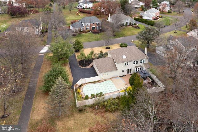 1268 DOGWOOD DR, Jamison, PA 18929