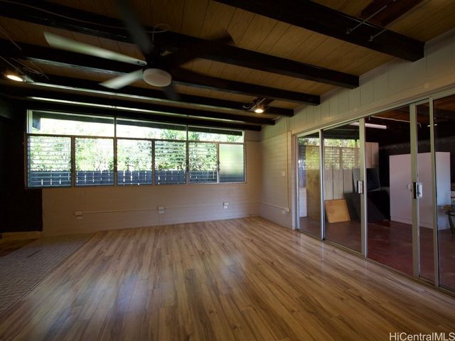 1403 Makamua Street, Pearl City, HI 96782