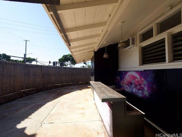 1403 Makamua Street, Pearl City, HI 96782