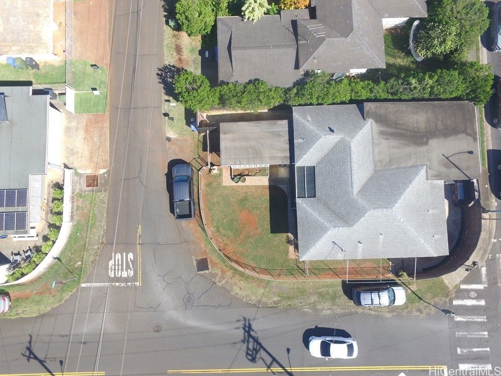 1403 Makamua Street, Pearl City, HI 96782