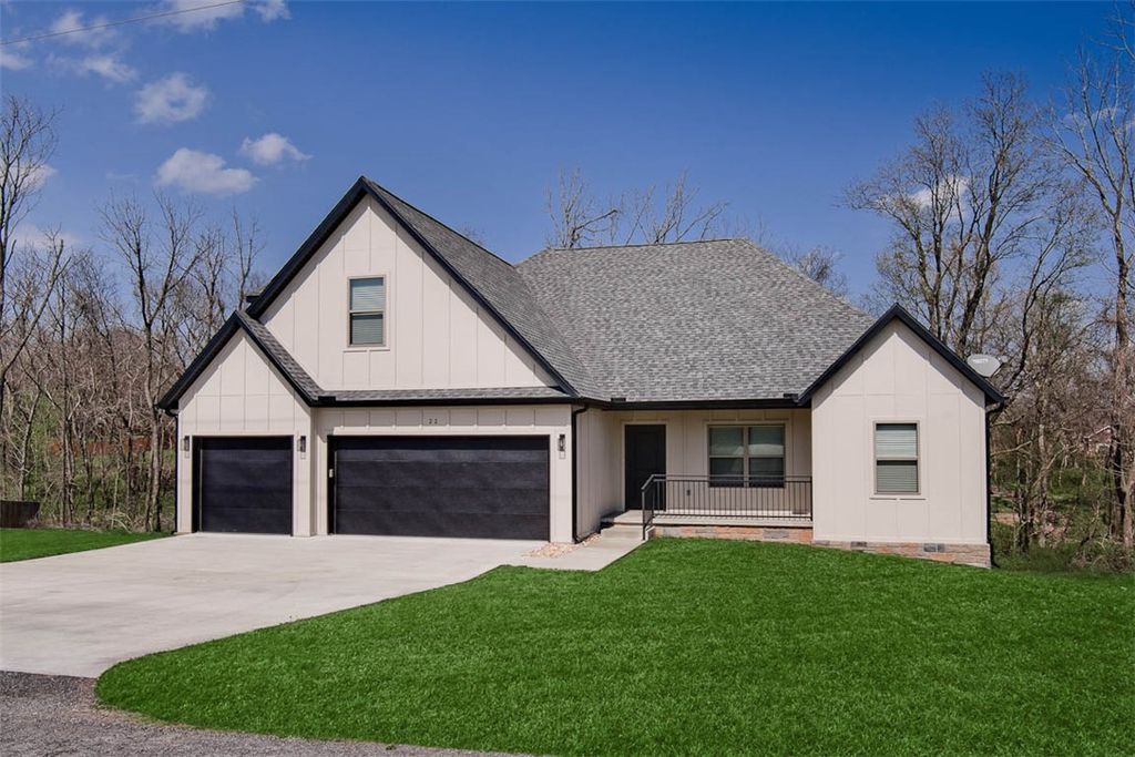 22 Cannich Drive, Bella Vista, AR 72715