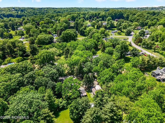 28 Old Clinton Road, Raritan Twp, NJ 08822