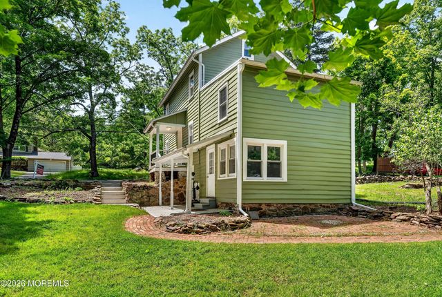 28 Old Clinton Road, Raritan Twp, NJ 08822