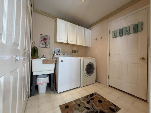 441 Lakewood Drive, East Tawas, MI 48730