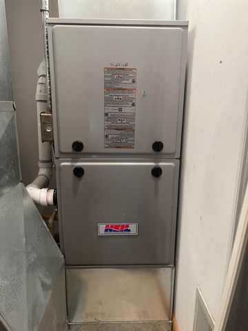 441 Lakewood Drive, East Tawas, MI 48730