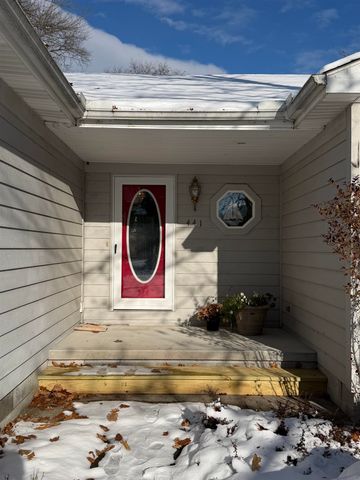 441 Lakewood Drive, East Tawas, MI 48730