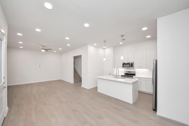 7318 Leighton Meadow Lane, Richmond, TX 77407