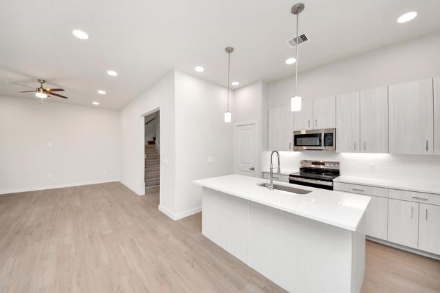 7318 Leighton Meadow Lane, Richmond, TX 77407