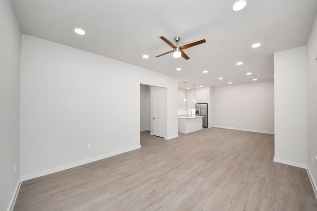 7318 Leighton Meadow Lane, Richmond, TX 77407