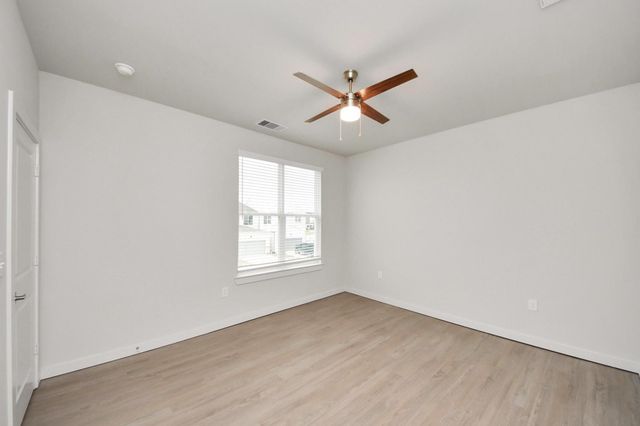 7318 Leighton Meadow Lane, Richmond, TX 77407