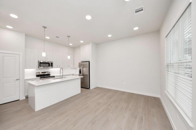 7318 Leighton Meadow Lane, Richmond, TX 77407