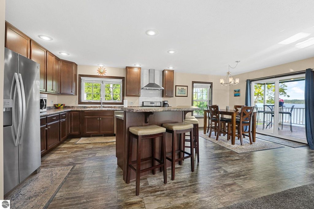 Image 19 of property listing at 9850 S Perrins Landing Drive, Traverse City, MI 49684